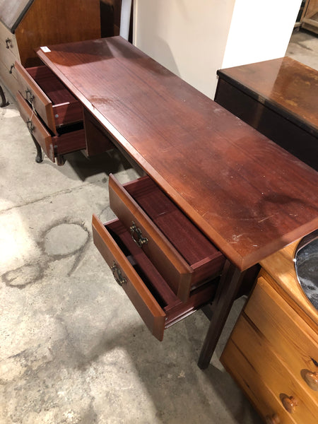 4 Drawer Dressing Table