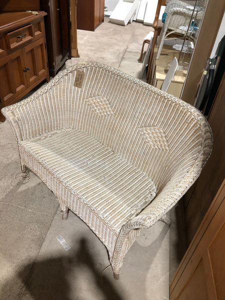 White Wicker Two Seater Seat